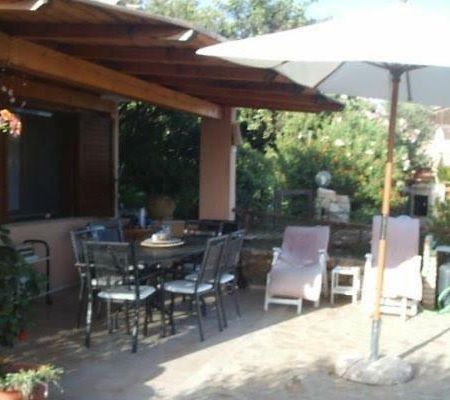 Casa Vacanza La Terrazza Panoramica A 200 Mt Dal Mare Βίλα Simius Εξωτερικό φωτογραφία