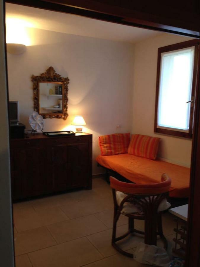 Casa Vacanza La Terrazza Panoramica A 200 Mt Dal Mare Βίλα Simius Εξωτερικό φωτογραφία