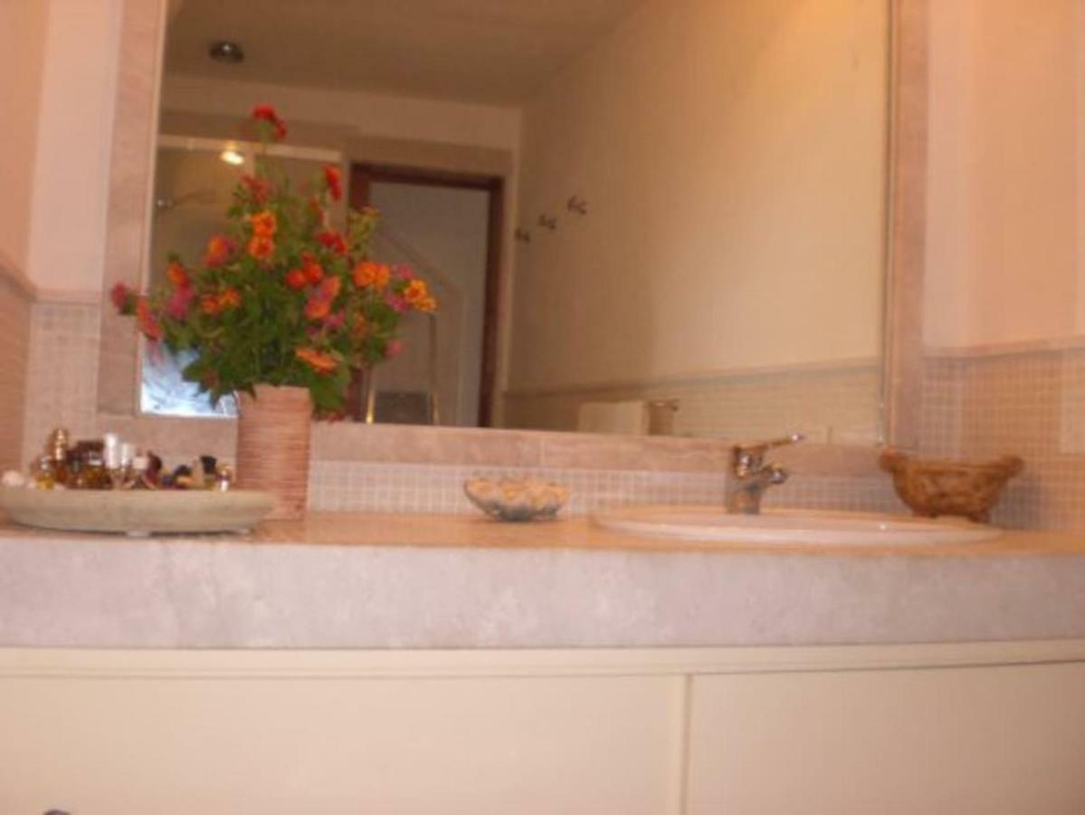Casa Vacanza La Terrazza Panoramica A 200 Mt Dal Mare Simius Εξωτερικό φωτογραφία