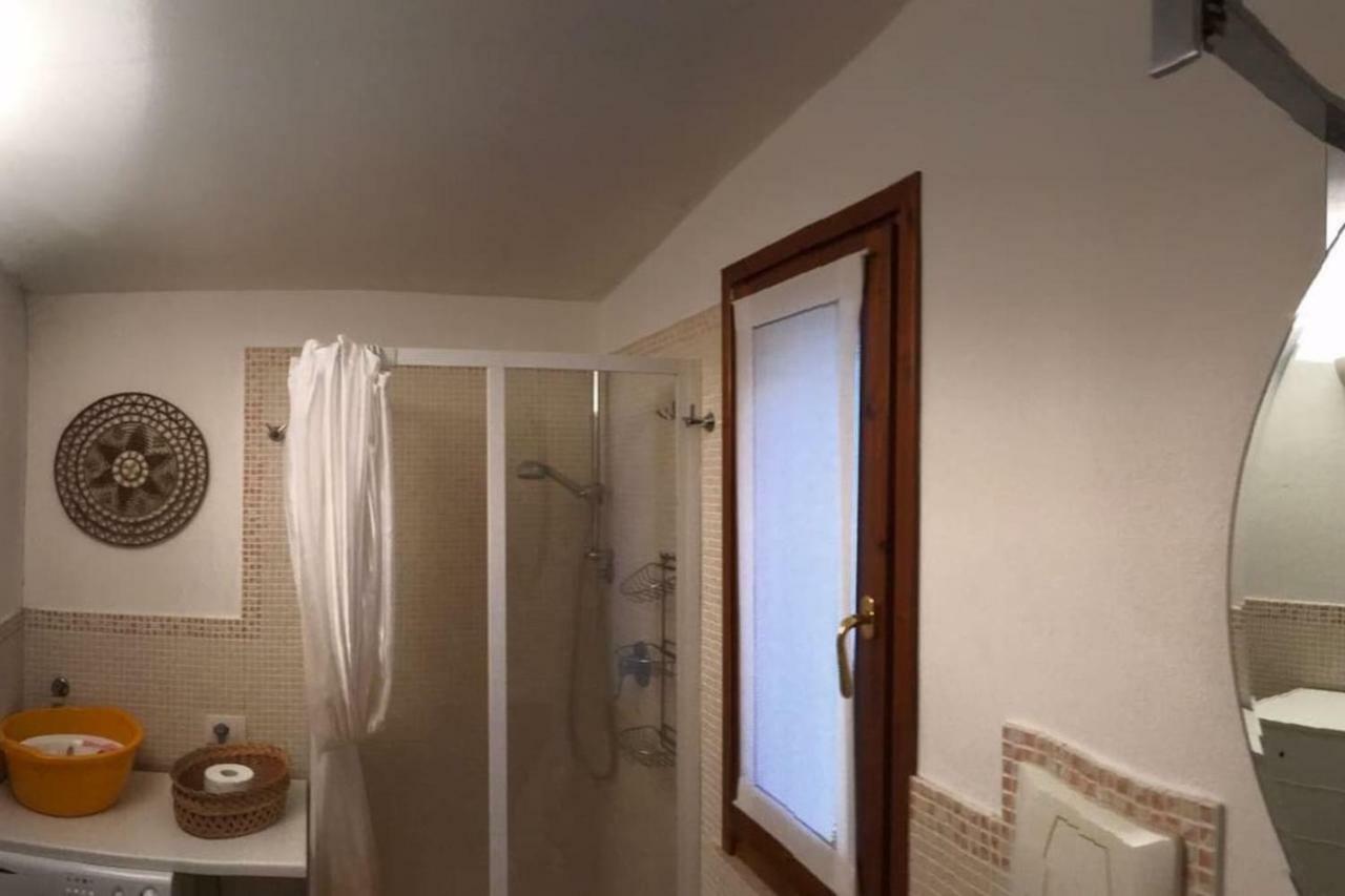 Casa Vacanza La Terrazza Panoramica A 200 Mt Dal Mare Βίλα Simius Εξωτερικό φωτογραφία