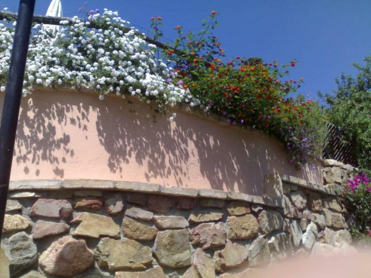 Casa Vacanza La Terrazza Panoramica A 200 Mt Dal Mare Simius Εξωτερικό φωτογραφία