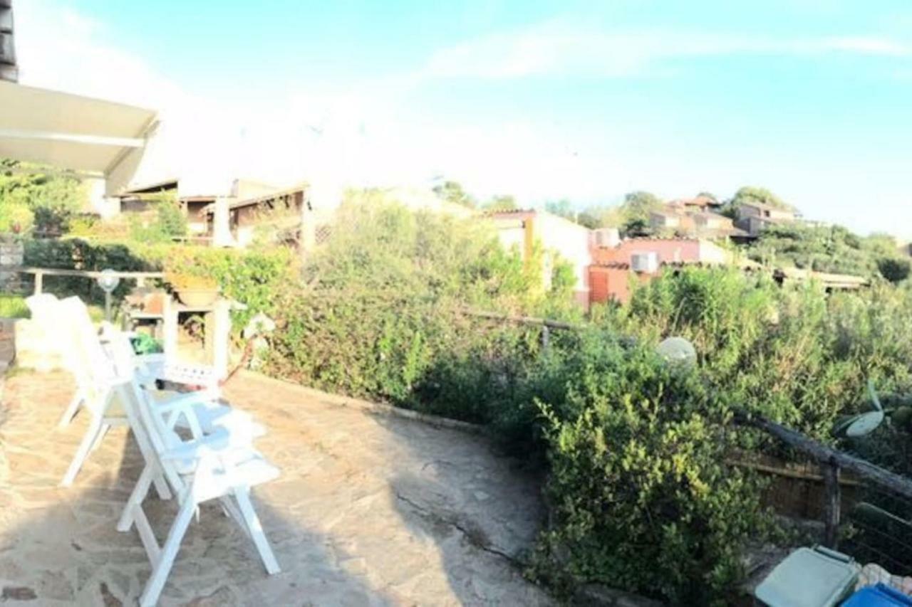 Casa Vacanza La Terrazza Panoramica A 200 Mt Dal Mare Βίλα Simius Εξωτερικό φωτογραφία
