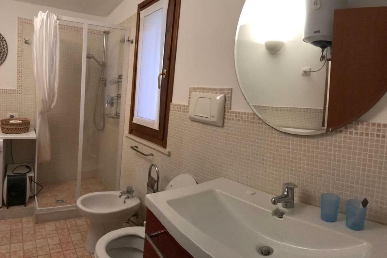 Casa Vacanza La Terrazza Panoramica A 200 Mt Dal Mare Βίλα Simius Εξωτερικό φωτογραφία