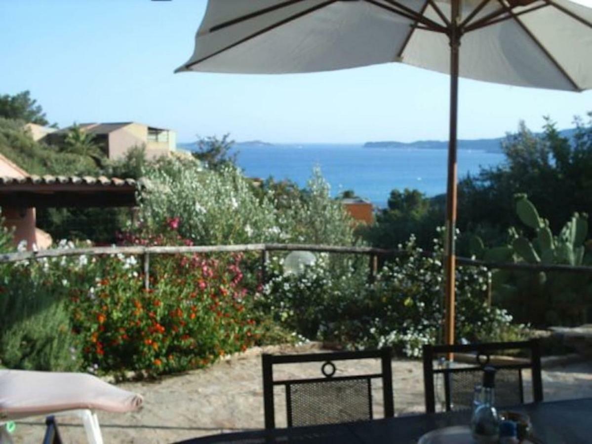 Casa Vacanza La Terrazza Panoramica A 200 Mt Dal Mare Βίλα Simius Εξωτερικό φωτογραφία