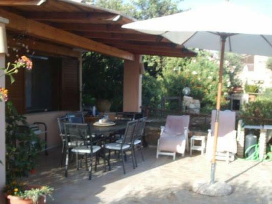 Casa Vacanza La Terrazza Panoramica A 200 Mt Dal Mare Βίλα Simius Εξωτερικό φωτογραφία